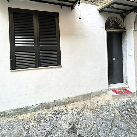 House Cavour Napoliアパートメント エクステリア 写真