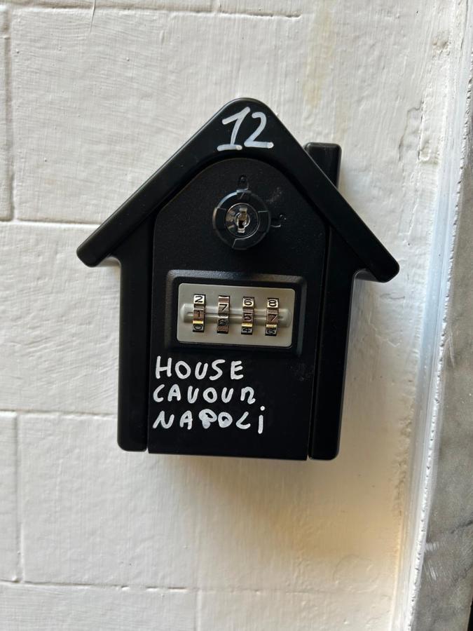 House Cavour Napoliアパートメント エクステリア 写真